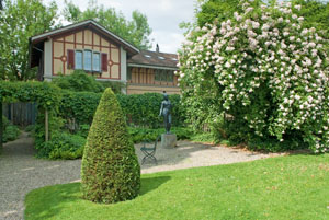 Architekturgarten der Villa Flora